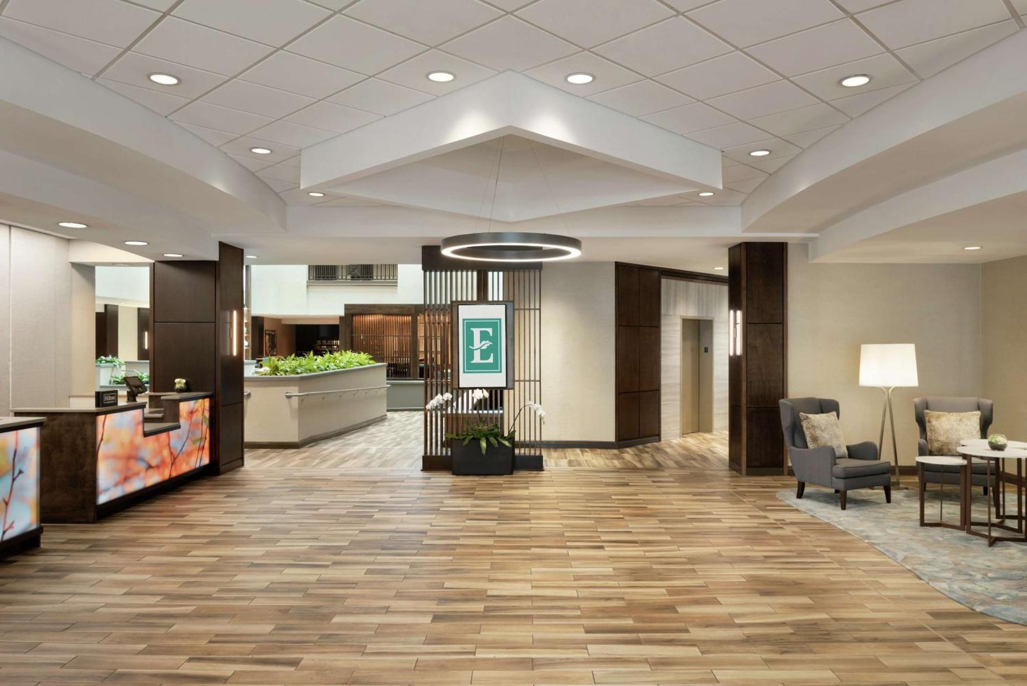 Embassy Suites By Hilton Atlanta Alpharetta Exterior photo