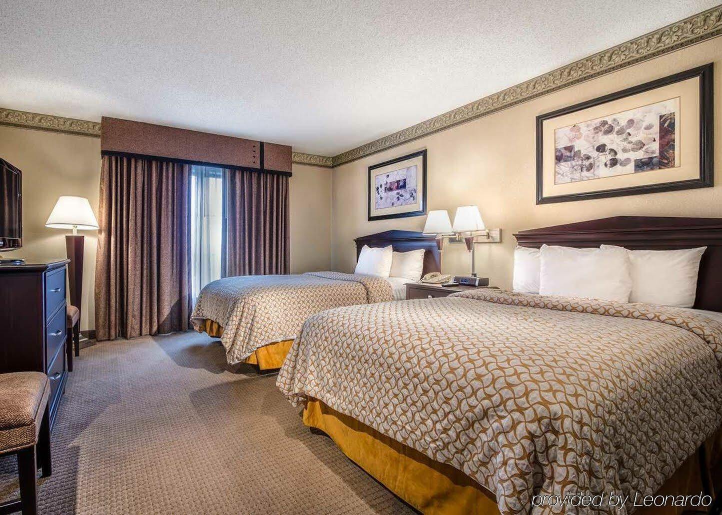 Embassy Suites By Hilton Atlanta Alpharetta Exterior photo